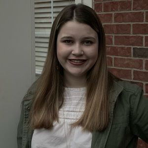 Meet your Posher, Brooke